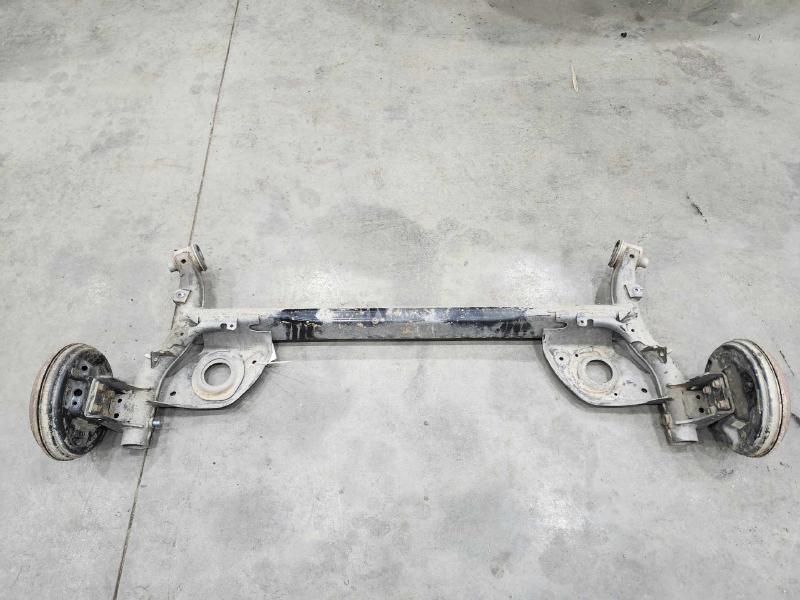 2014-2019 Nissan Versa 1.6L Rear Beam Axle Rear Suspension Assembly OEM 555013WC1B