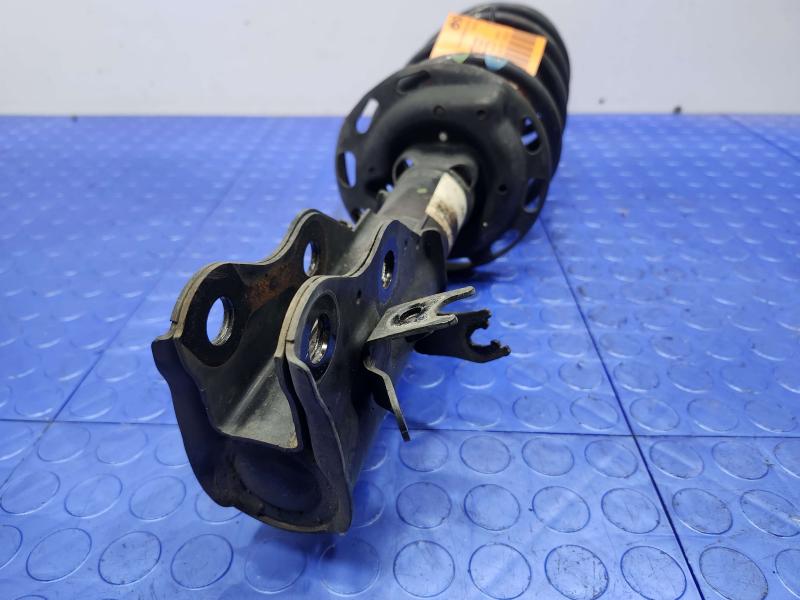 2016-2022 Honda HR-V Front Strut Assembly Left Driver Side OEM 51621T7WA01,LH
