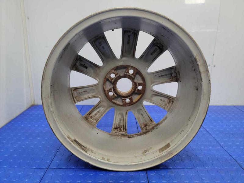 2009 Volkswagen Tiguan Wheel