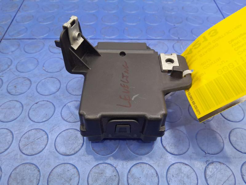 2017-2020 Lincoln Continental Headlamp Leveling Control Module OEM GD9T13C148AC