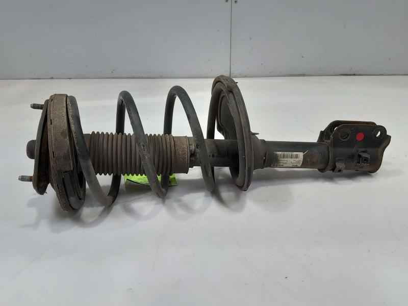 2014 Kia Sedona Strut Assembly