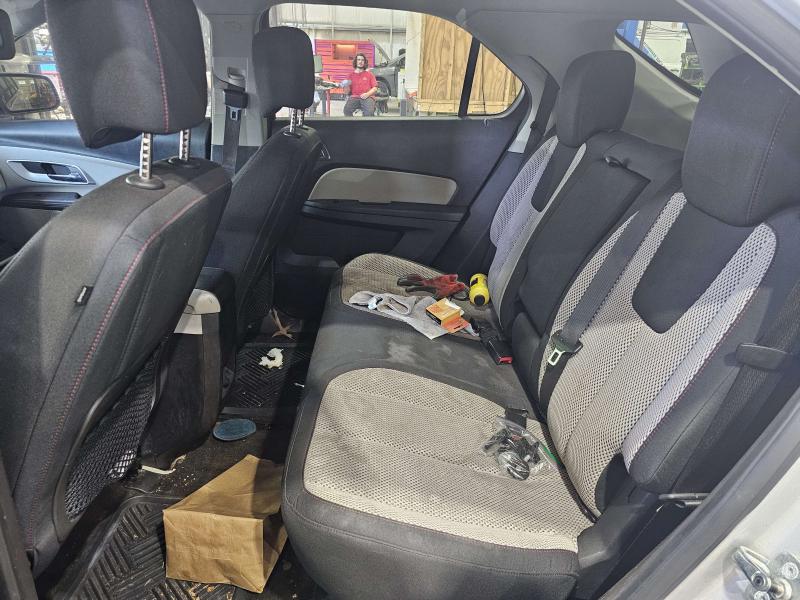 2010 Chevrolet Equinox Headrest