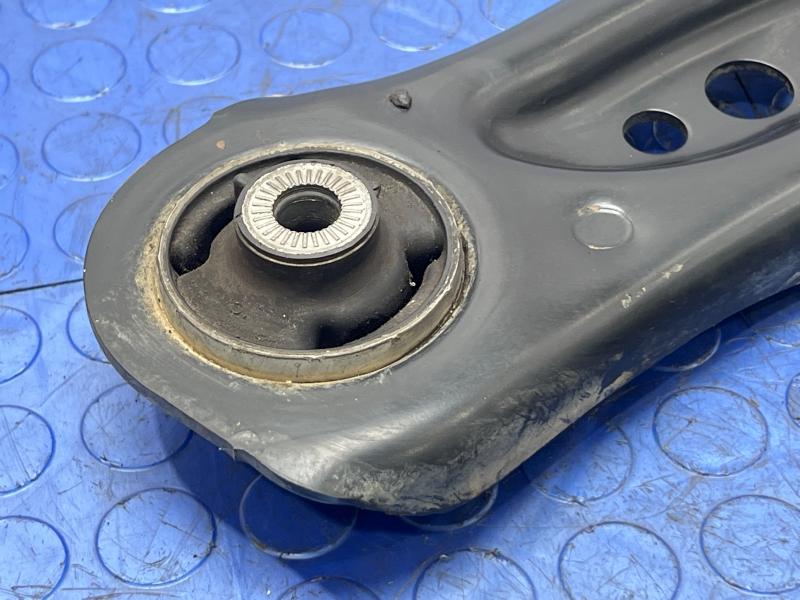 2015-2019 Audi A3 Front Lower Control Arm RH Passenger Side OEM 5Q0407152R
