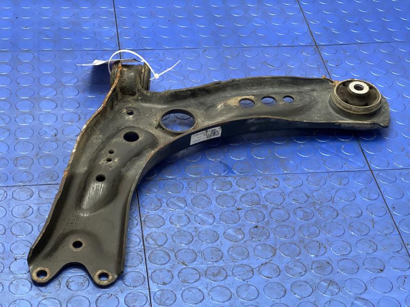 2015-2019 Audi A3 Front Lower Control Arm RH Passenger Side OEM 5Q0407152R