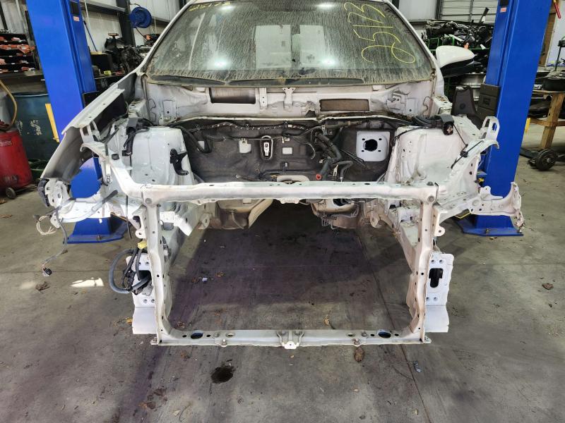 2014 Toyota RAV4 Radiator Support