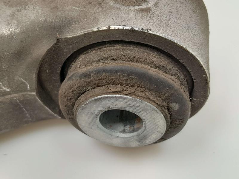2013 Tesla Model S Lower Control Arm Rr