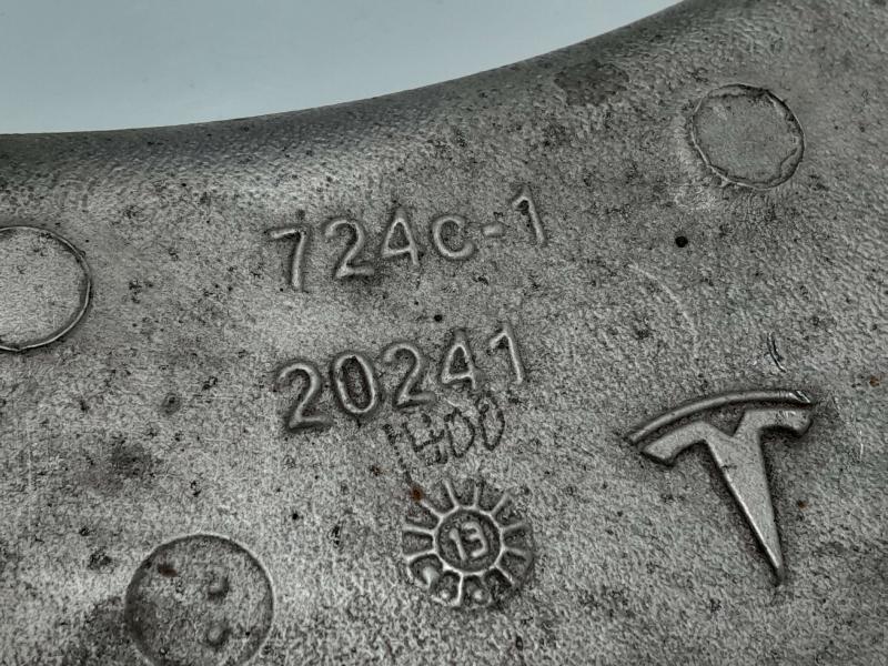 2013 Tesla Model S Lower Control Arm Rr