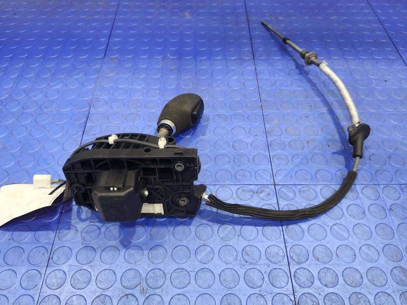 2011 Maserati Quattroporte Floor Shifter