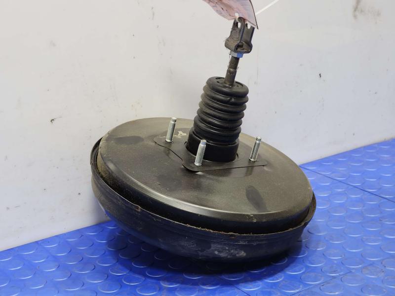 2014 Toyota RAV4 Power Brake Booster