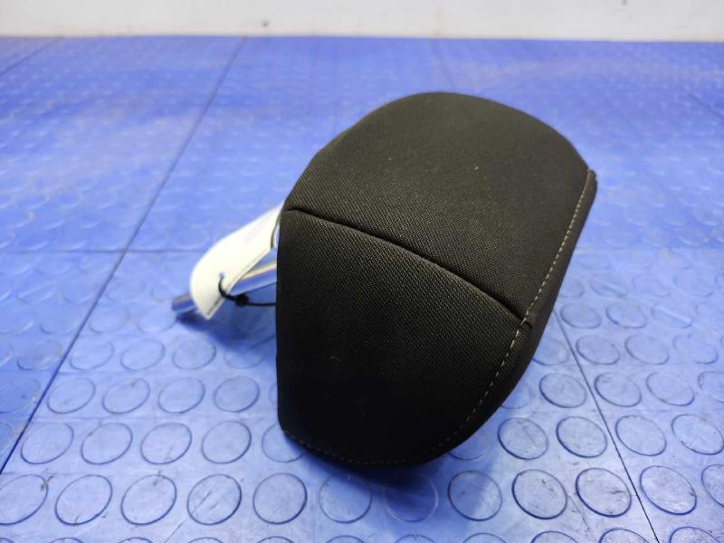 2016 Kia Forte Headrest