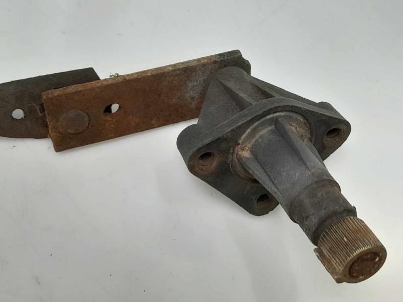 1995 Chevrolet Suburban Wiper Trans. Linkage