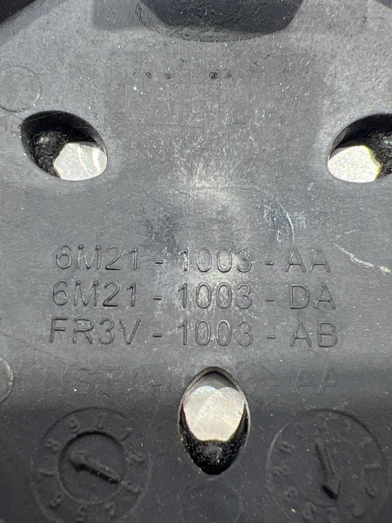 2021 Ford EcoSport Center Cap