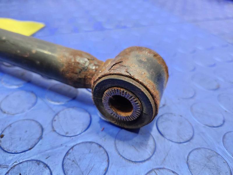 2015 Toyota Camry Lower Control Arm Rr