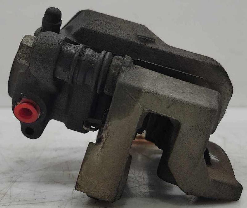 2014 Subaru Forester Caliper