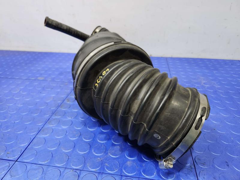 2017 Ram 2500 Air Intake Tube/Resonator