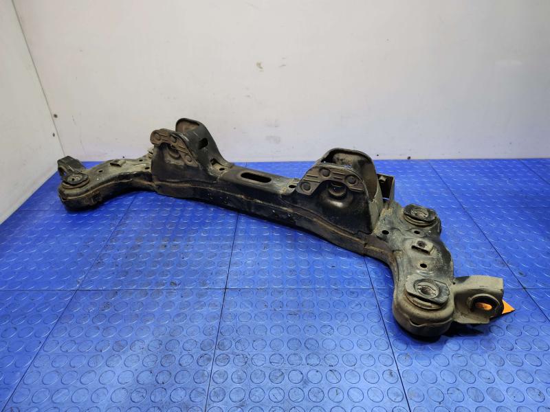 2015-2021 Kia Sedona OEM Rear Crossmember Subframe Genuine 55405A9100