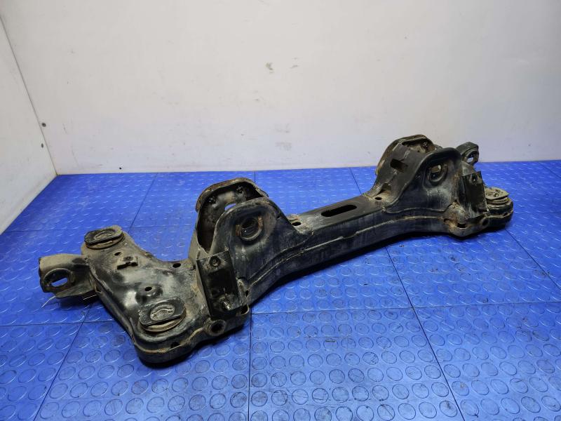 2015-2021 Kia Sedona OEM Rear Crossmember Subframe Genuine 55405A9100