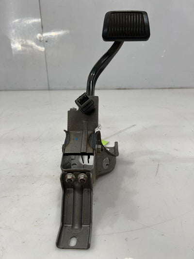 2016 - 2018 Hyundai Elantra Sedan Brake Pedal Assembly OEM 32800-F2200