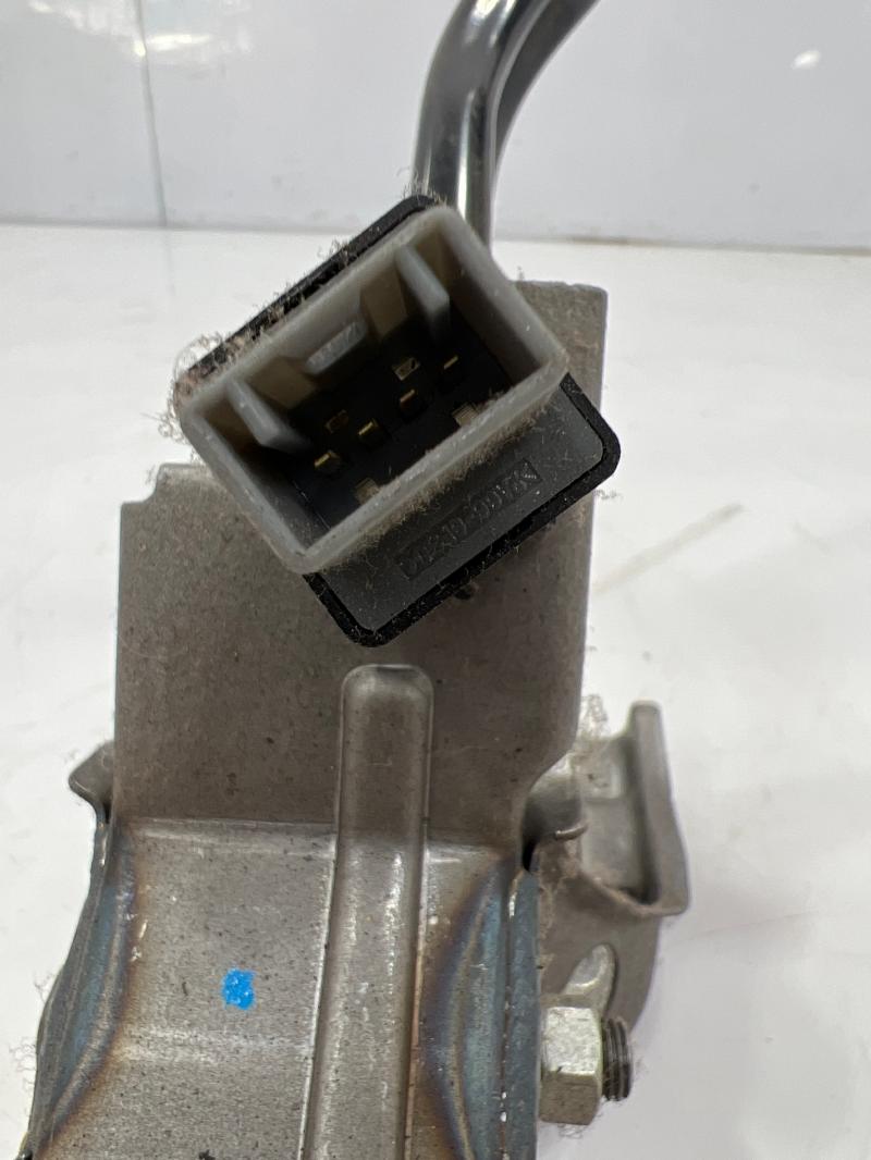 2016 - 2018 Hyundai Elantra Sedan Brake Pedal Assembly OEM 32800-F2200