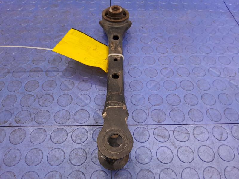 2017 Lincoln Continental Lower Control Arm Rr