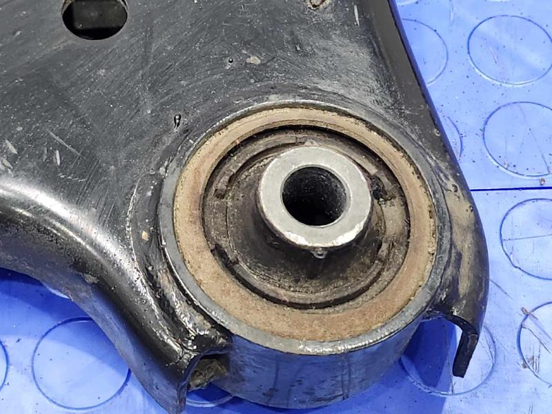 2012 Volvo XC60 Lower Control Arm Front