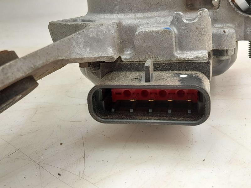 2014 Chevrolet Equinox Wiper Motor Front