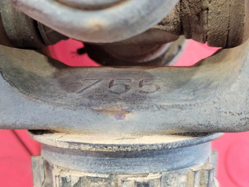 2013 GMC Yukon Front Drive Shaft