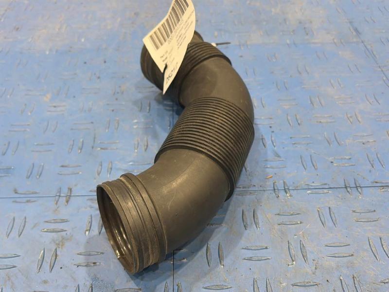 2015 Volkswagen Passat Air Intake Tube/Resonator