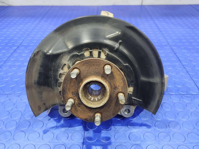 2013 Toyota Prius Spindle Knuckle Front