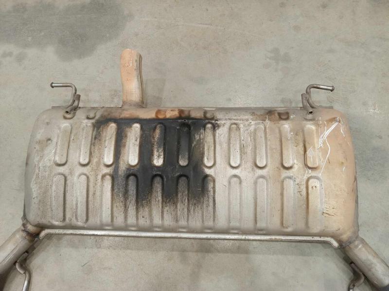 2014-2015 Cadillac CTS 2.0L Rear Exhaust Muffler Genuine OEM 23328469