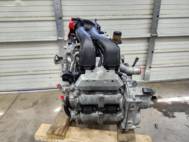 2015 Subaru Legacy Engine Assembly/Motor