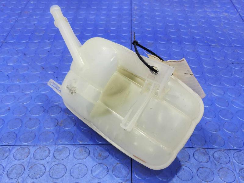 2021 Nissan Sentra Coolant Recovery Bottle