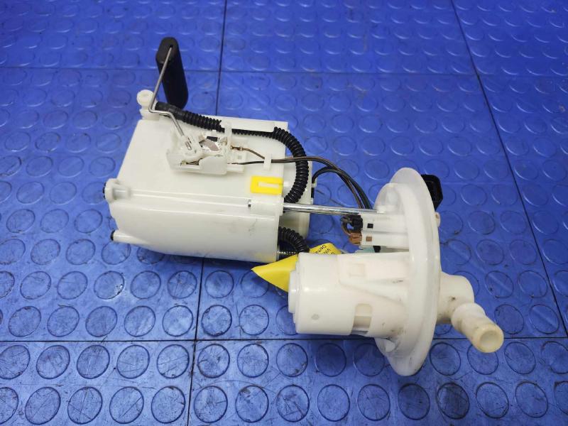 2015-2017 Hyundai Accent Tank Mounted Fuel Pump Assembly OEM 31110-1W500