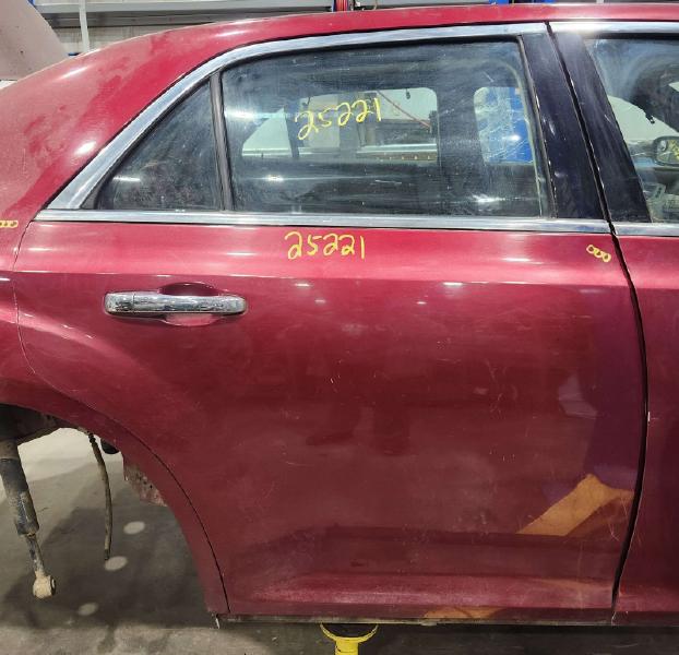 2014 Chrysler 300 Rear Door