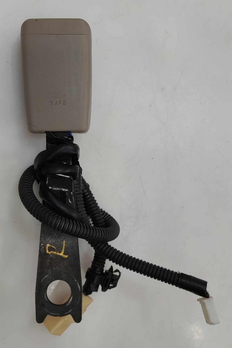 2004 Toyota 4Runner Front Seat Belt