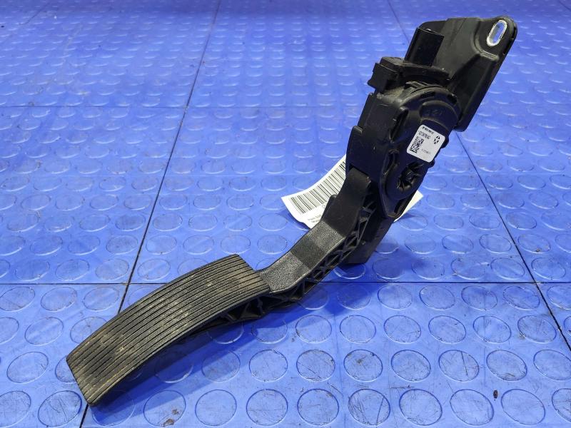 2012 Jeep Grand Cherokee Pedal Assembly