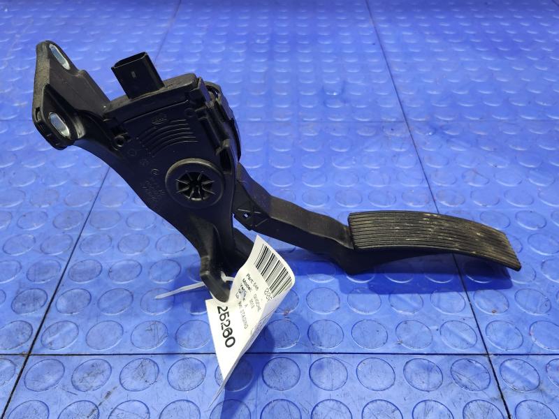 2012 Jeep Grand Cherokee Pedal Assembly