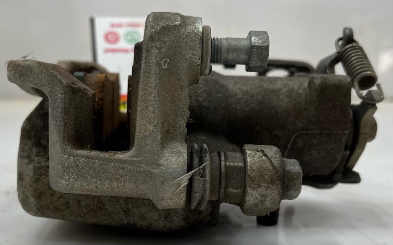 2014 - 2019 Kia Soul Rear Brake Caliper LH Driver Side OEM 58310B2A00