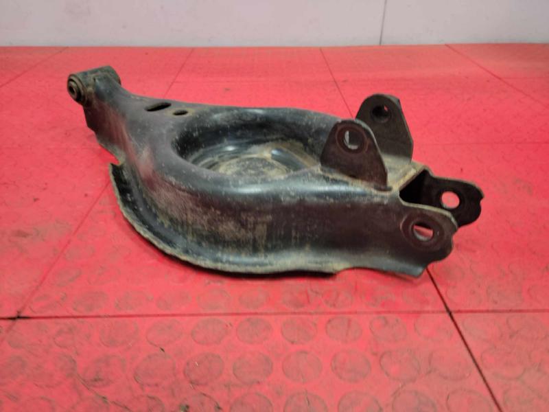 2008 Saturn Vue Lower Control Arm Rr