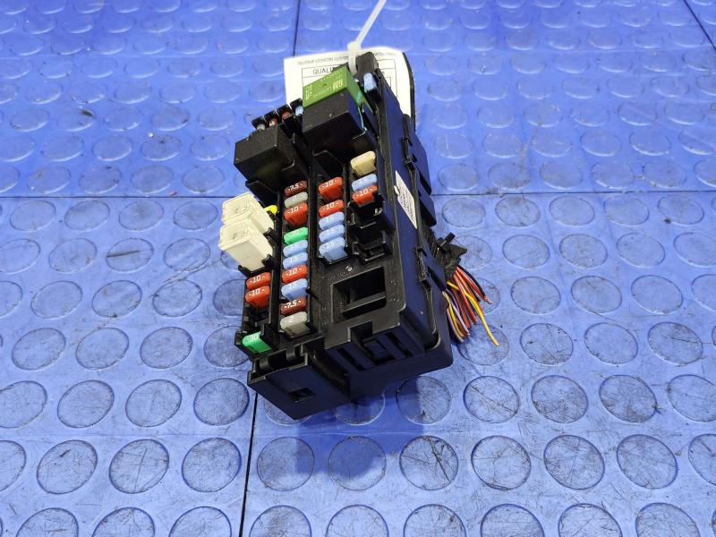 2014 Chevrolet Spark Cabin Fuse Box