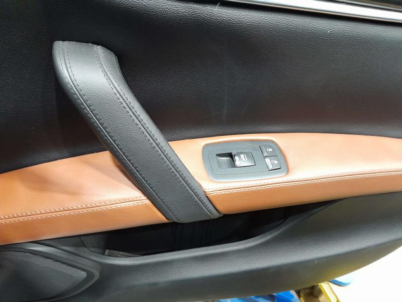2018 Maserati Ghibli Front Door Trim Panel
