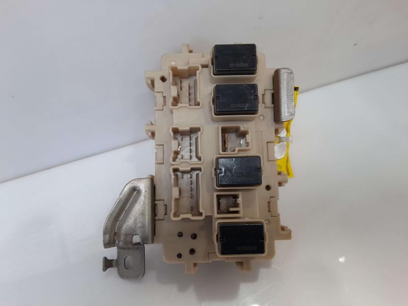 2016 - 2018 Nissan Maxima Cabin Fuse Box Junction Block OEM 24350-4RA0A