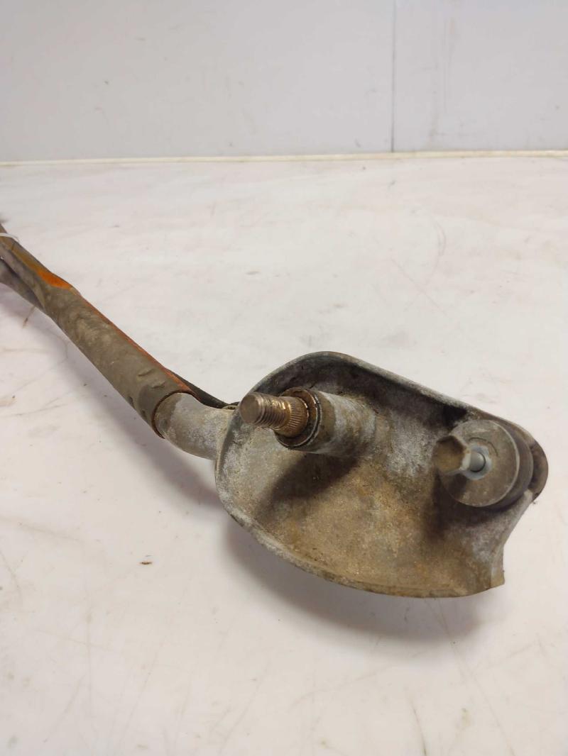 2008 Dodge Charger Wiper Trans. Linkage
