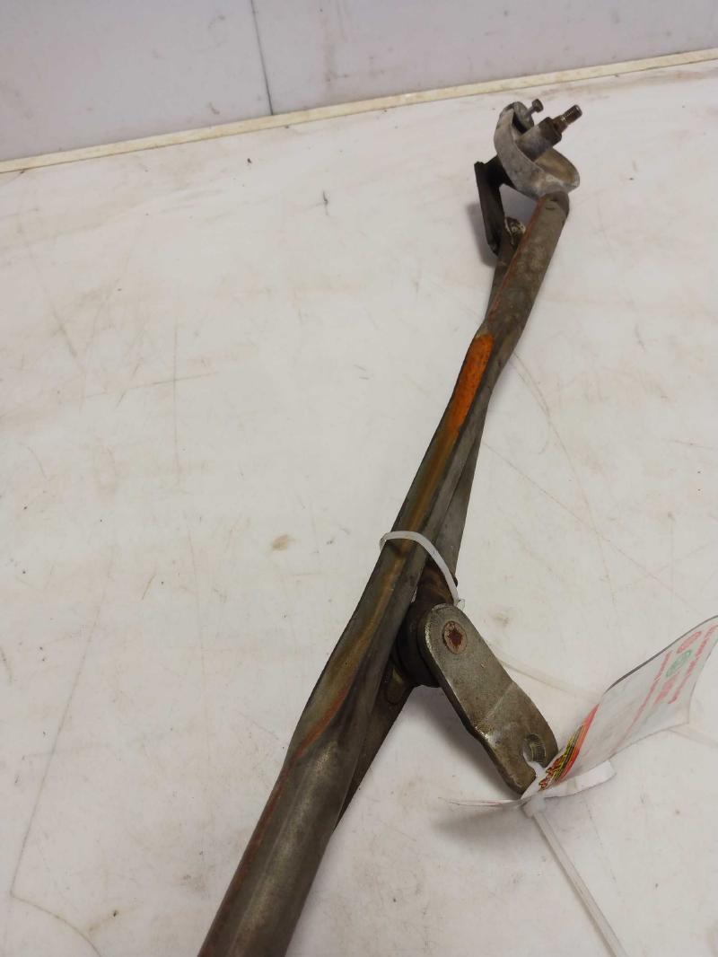2008 Dodge Charger Wiper Trans. Linkage