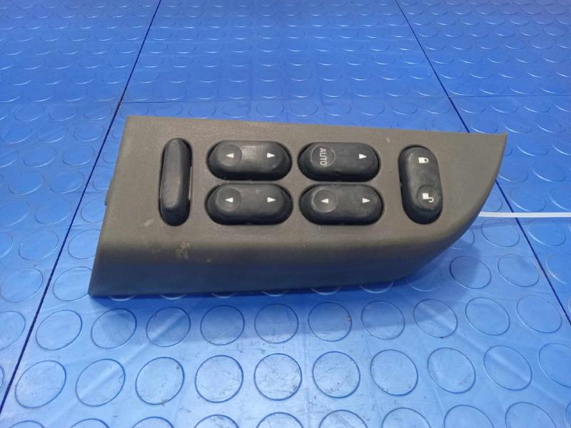 2002 Ford Explorer Door Switch Front