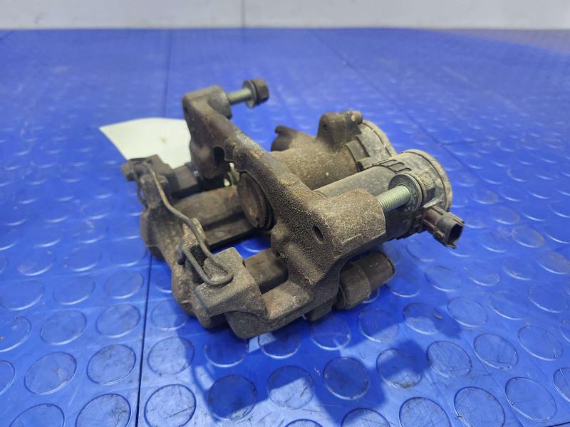 2020 Subaru Forester Caliper