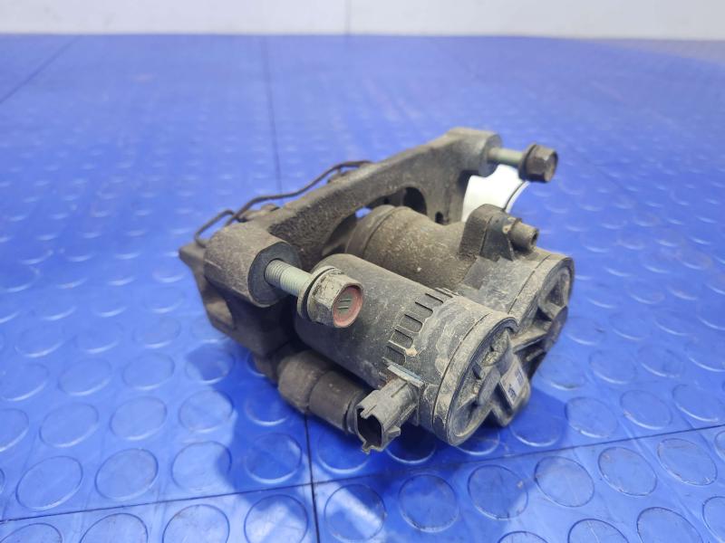 2020 Subaru Forester Caliper