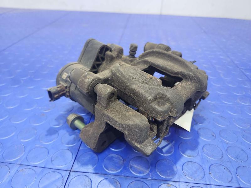 2020 Subaru Forester Caliper