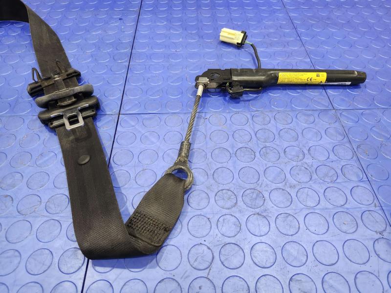 2020 Jeep Renegade Front Seat Belt