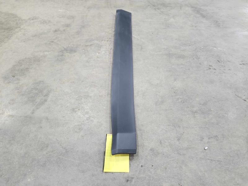 2018 Jeep Compass Front Door Moulding